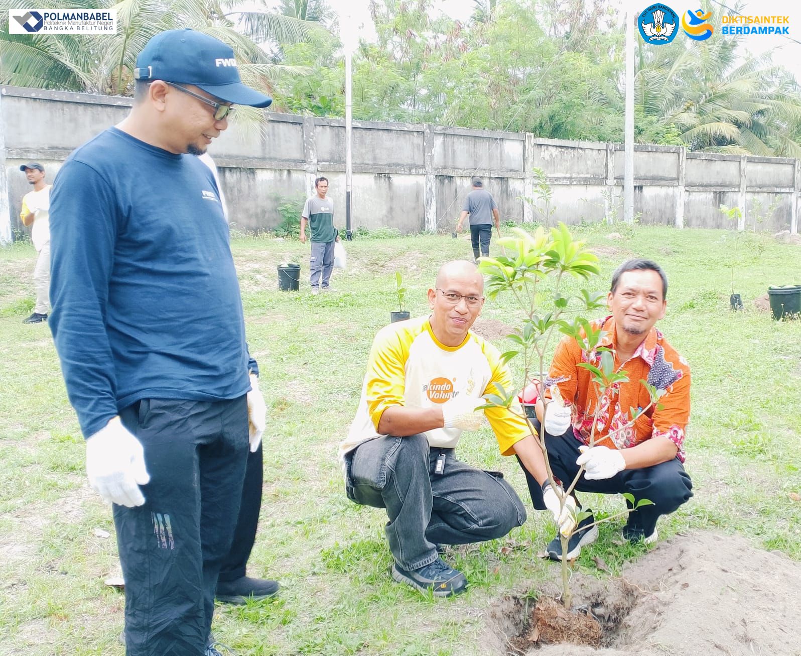 Polman Negeri Babel and Trakindo Plant Fruit Trees and Inaugurate Collaboration